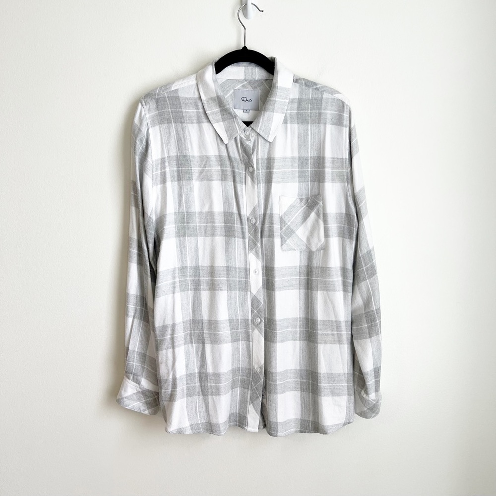 Rails Hunter Button Down Long Sleeve Shirt in Gray and White Plaid